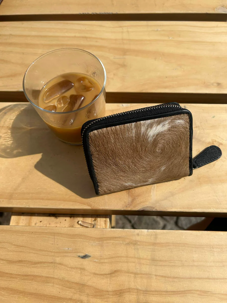 Cela cowhide purse – White/caramel