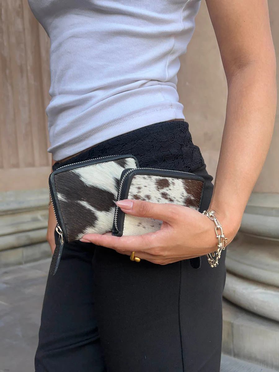 Cela cowhide purse – White/dark brown/black