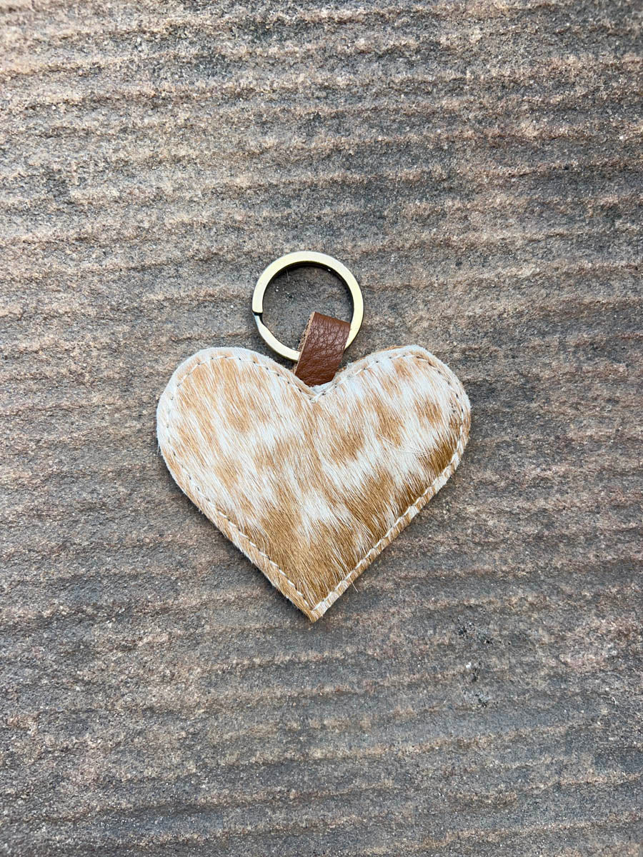 Cavo cowhide heart keyring – Caramel