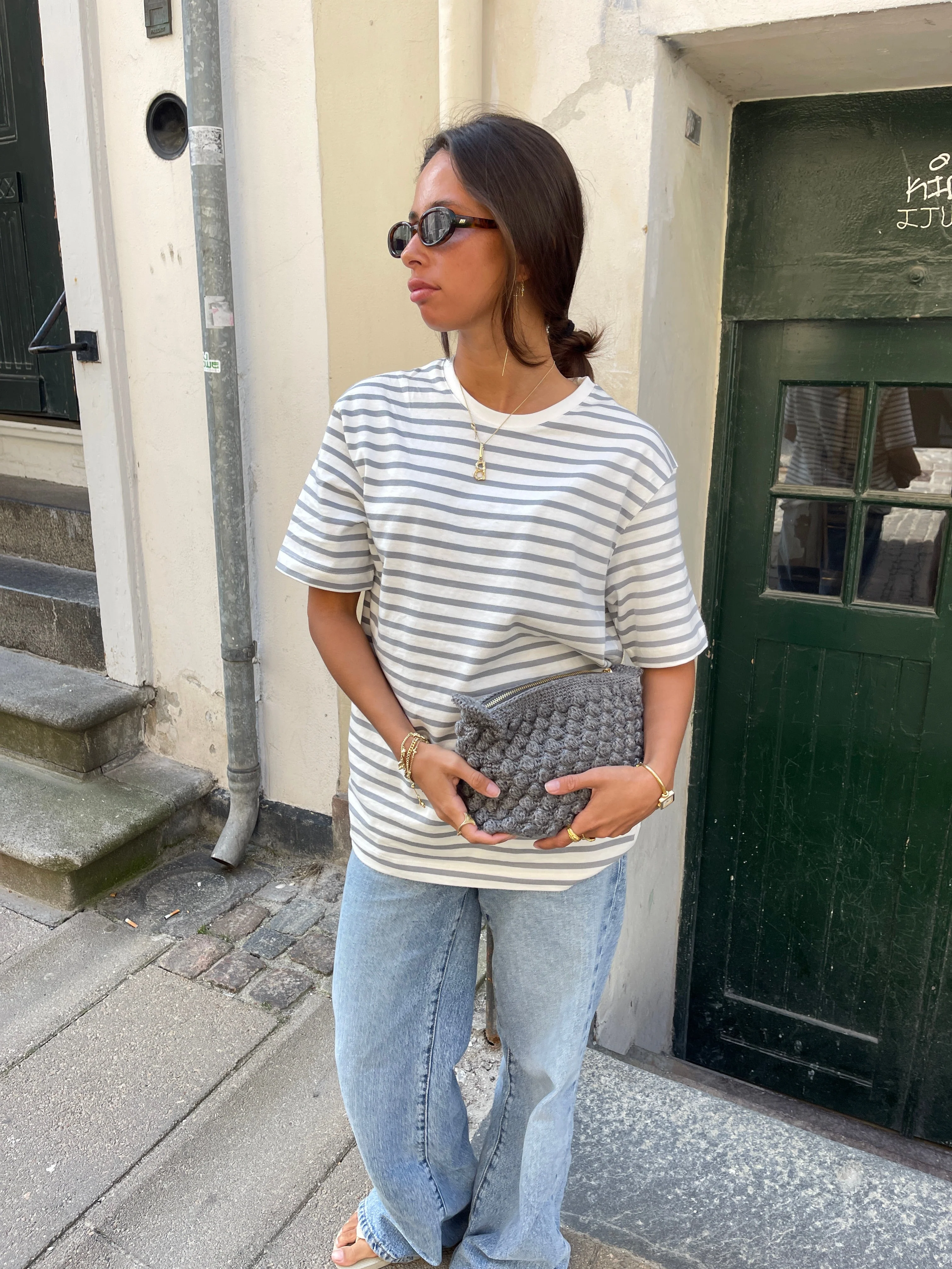 Crochet clutch - Dark grey