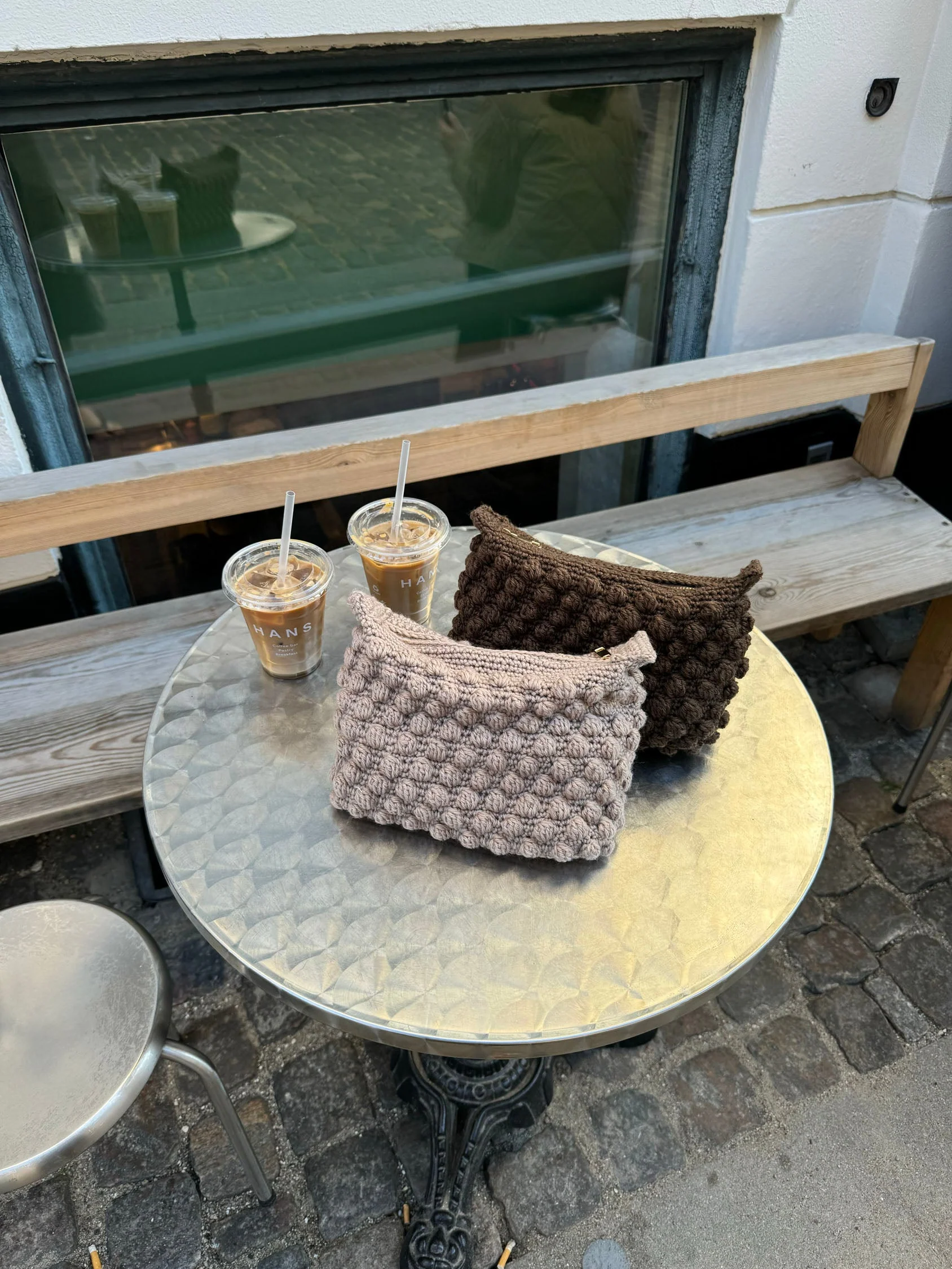 Crocheted clutch – Light beige 5 Crocheted clutch – Light beige