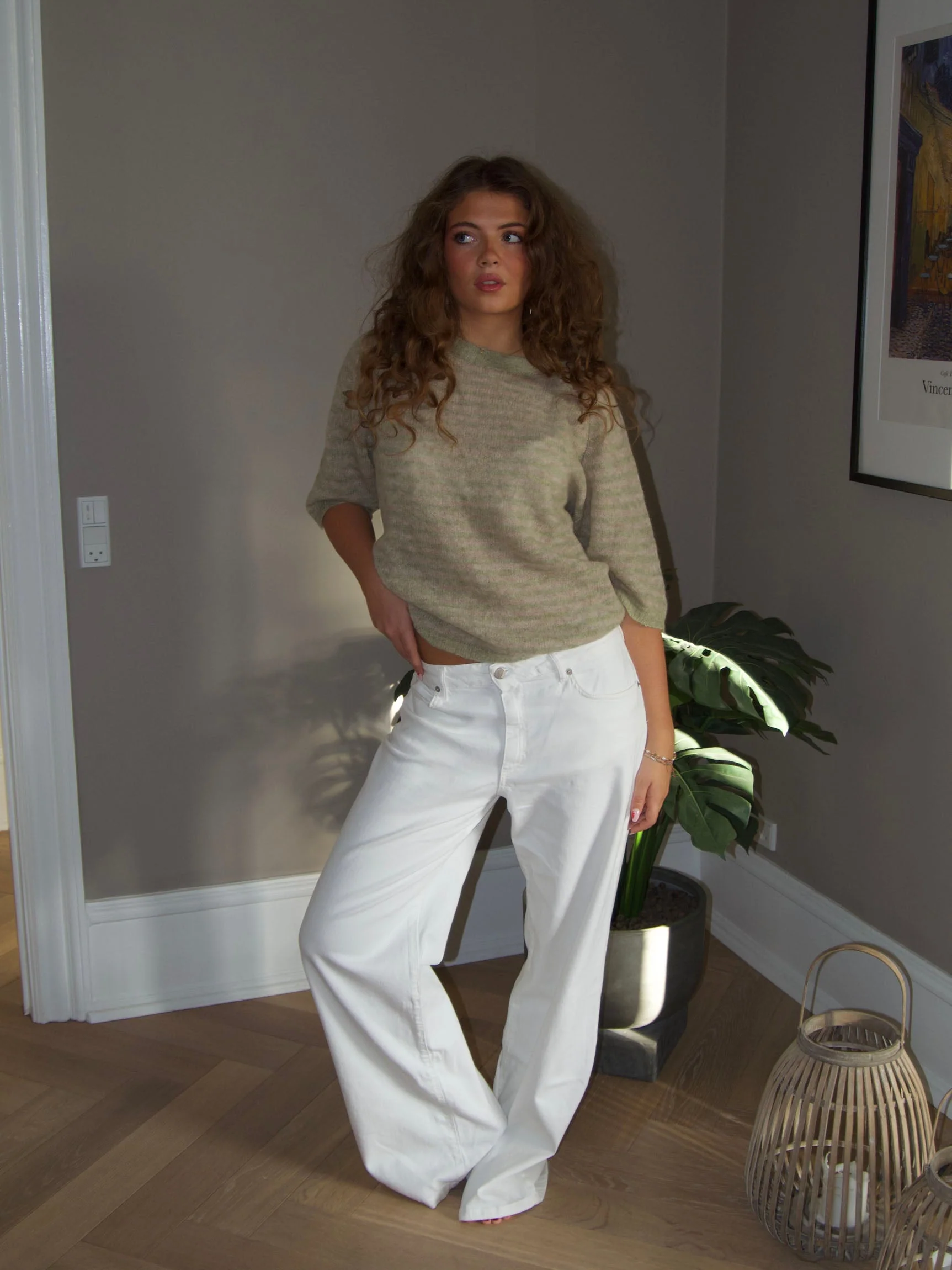 Alaia low-waisted jeans with lightning detail - White denim