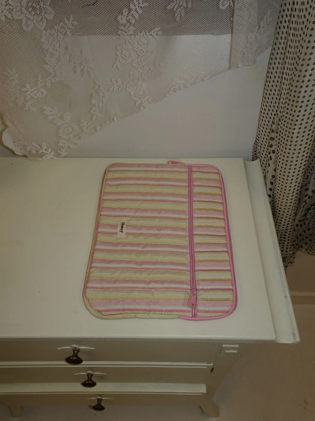Honey computer sleeve - Pink med lyse gule striber