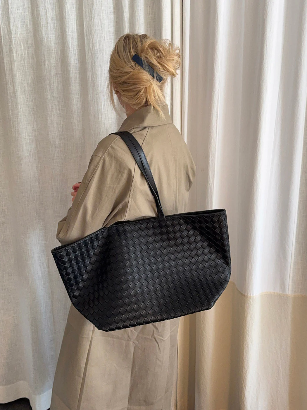 Chili shoulder bag in woven - Black