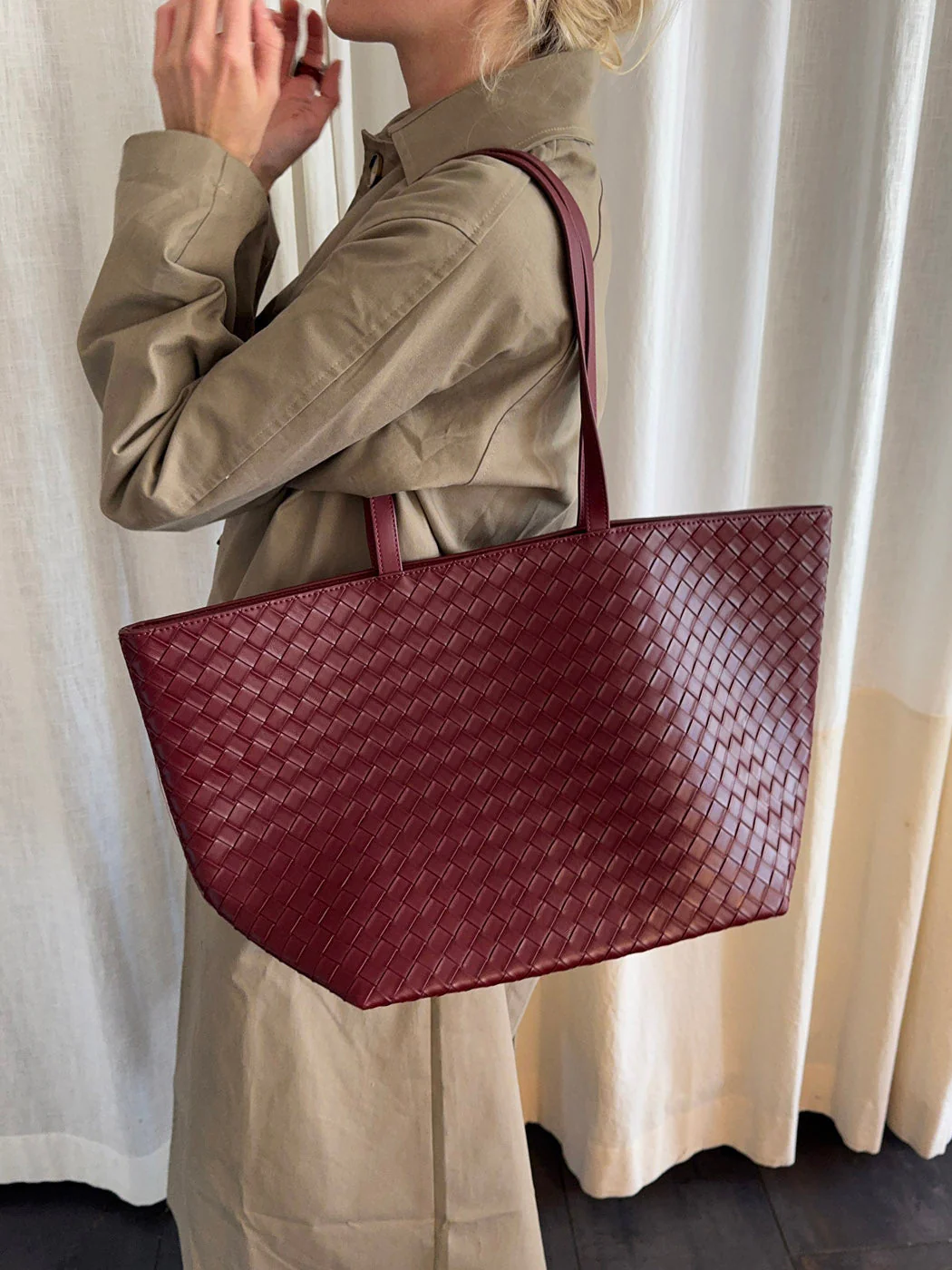 Chili shoulder bag in woven - Burgundy