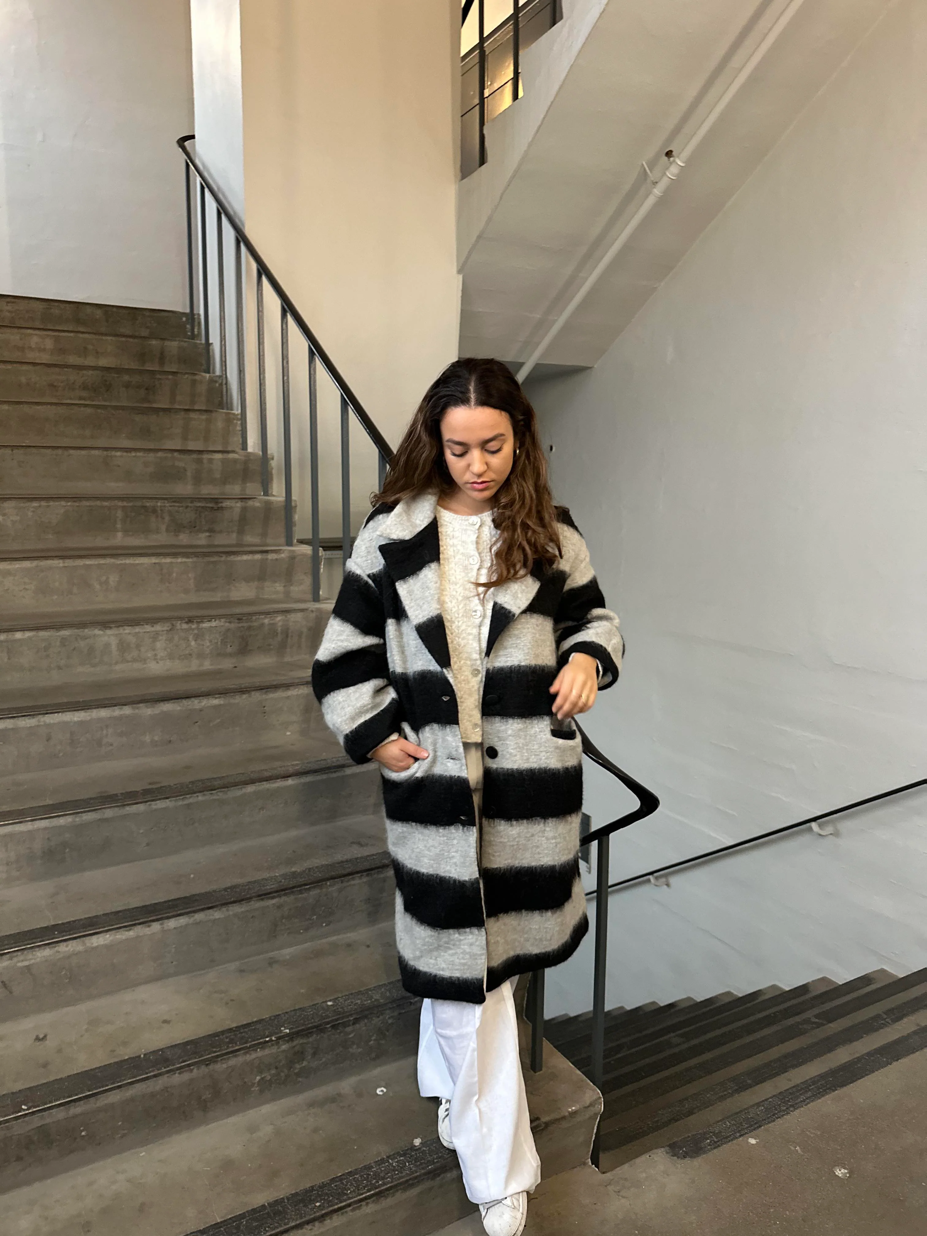 Billa long coat with stripes - Grey/black