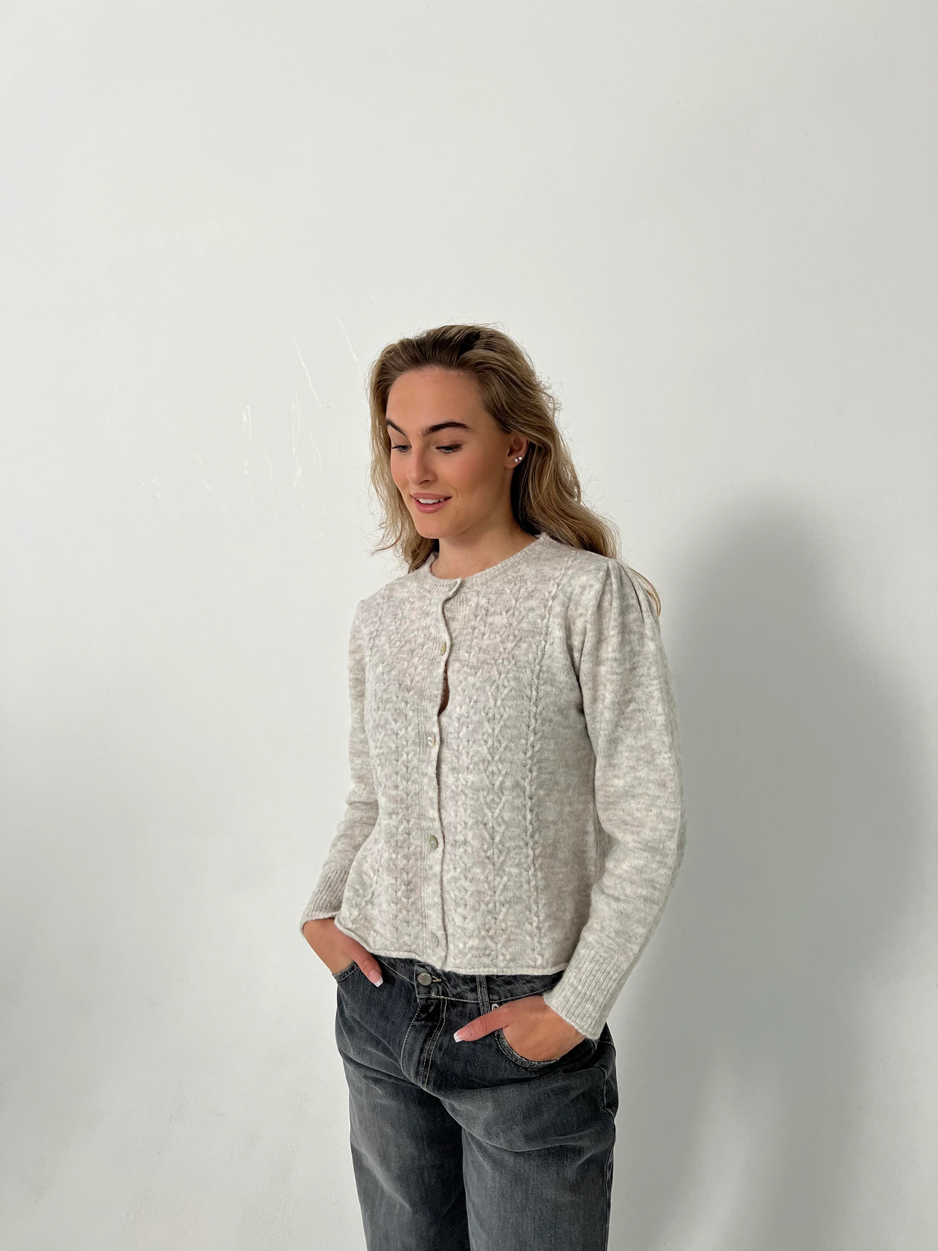 Cilla knitted cardigan - Light grey